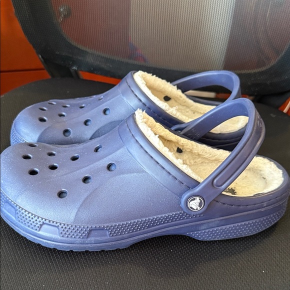 CROCS Men's Blue Slip-On Loafers - Picture 2 of 2